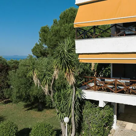 F & B Summer Collection - Kassandra - Polichrono